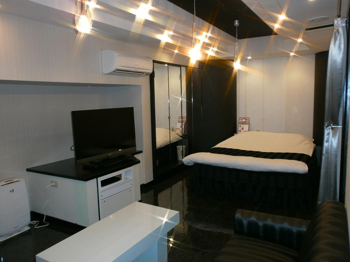 Hotel Piatt (Adults Only) Nagoya Buitenkant foto