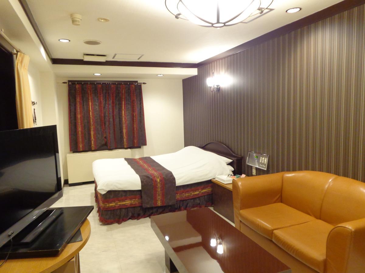 Hotel Piatt (Adults Only) Nagoya Buitenkant foto