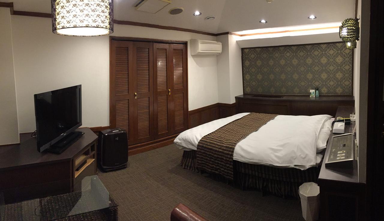 Hotel Piatt (Adults Only) Nagoya Buitenkant foto